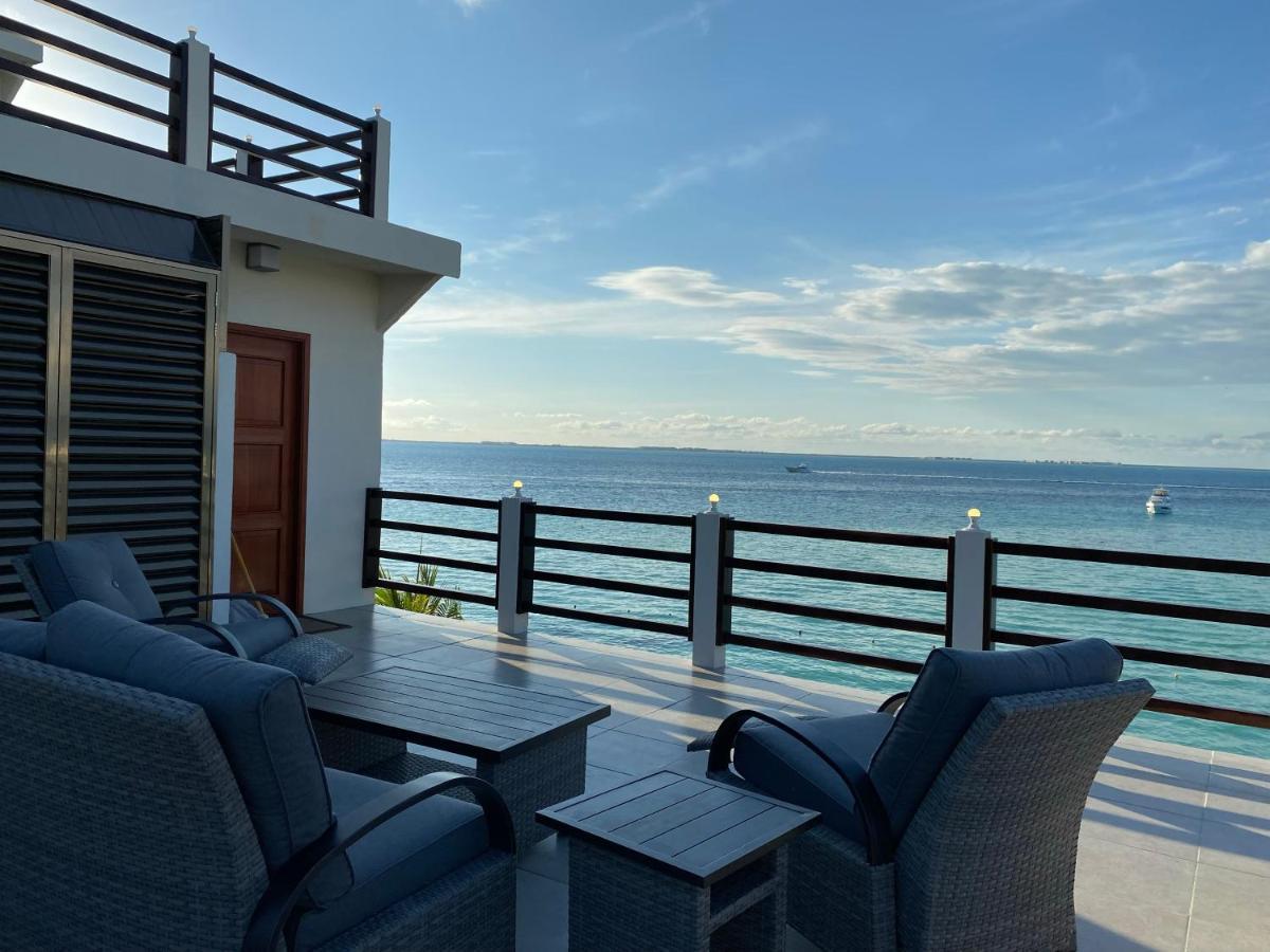 Cuxos Hotel Beachfront Исла Мухерес Екстериор снимка