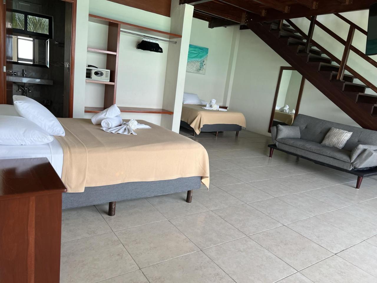 Cuxos Hotel Beachfront Исла Мухерес Екстериор снимка