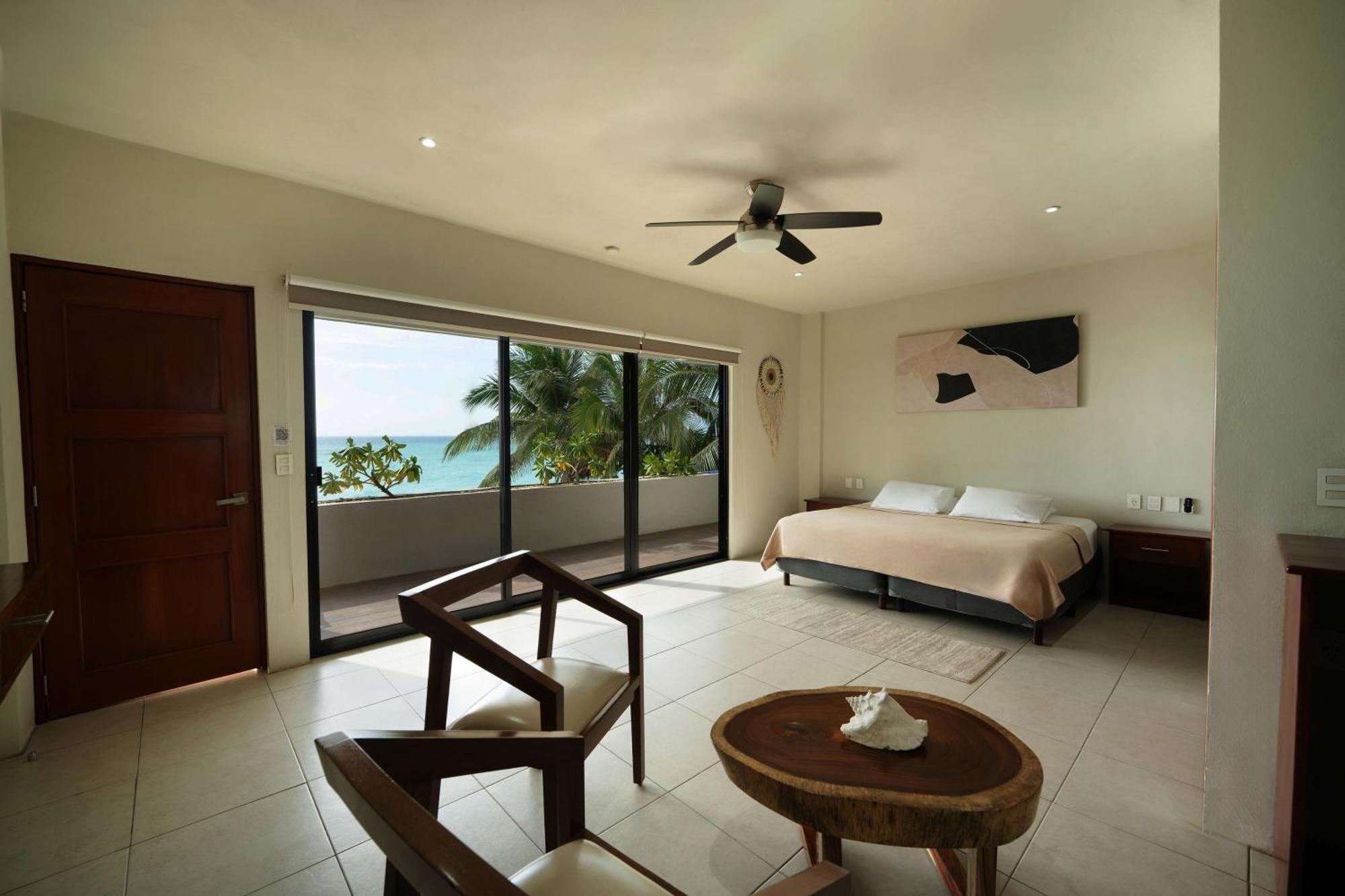 Cuxos Hotel Beachfront Исла Мухерес Екстериор снимка