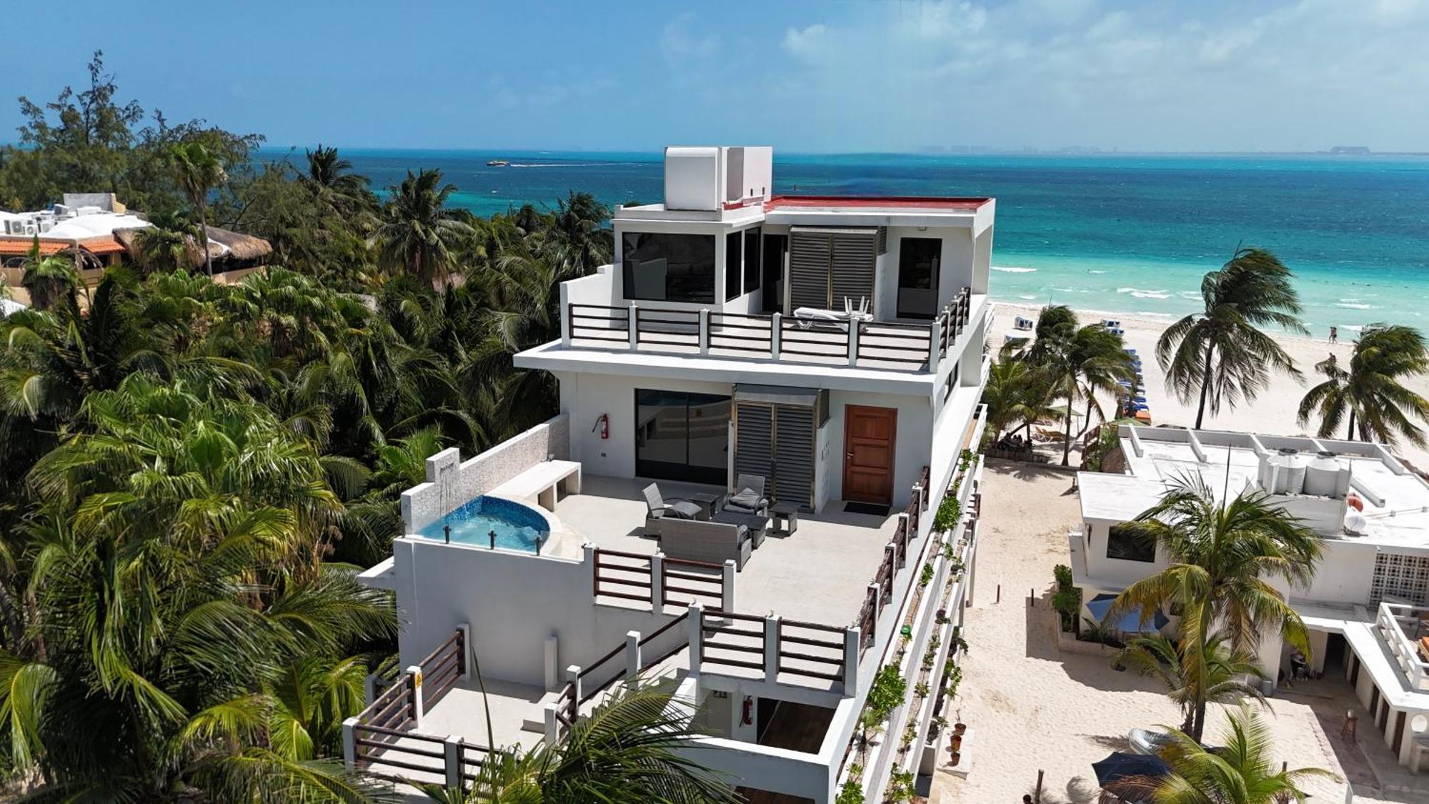 Cuxos Hotel Beachfront Исла Мухерес Екстериор снимка