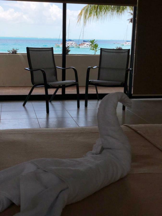 Cuxos Hotel Beachfront Исла Мухерес Екстериор снимка