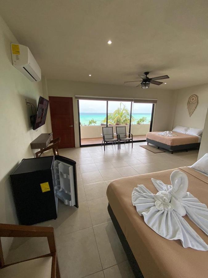 Cuxos Hotel Beachfront Исла Мухерес Екстериор снимка