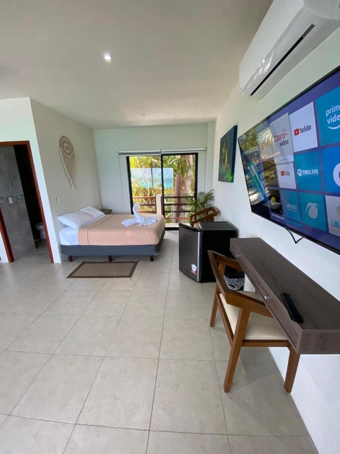 Cuxos Hotel Beachfront Исла Мухерес Екстериор снимка
